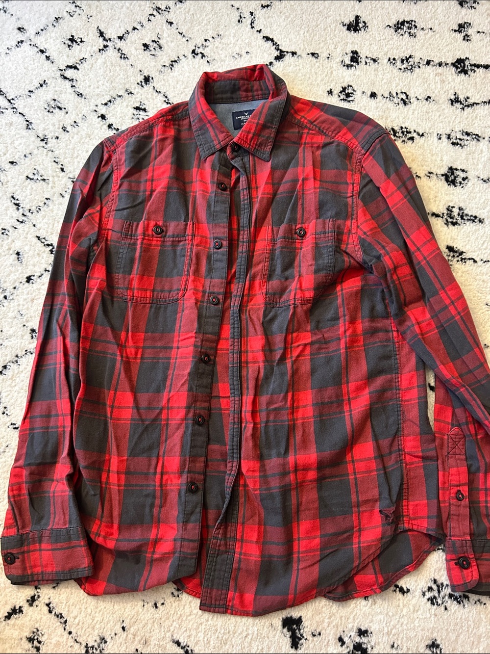 American Eagle Outfitters Red and Black Plaid Button-Down Shirt